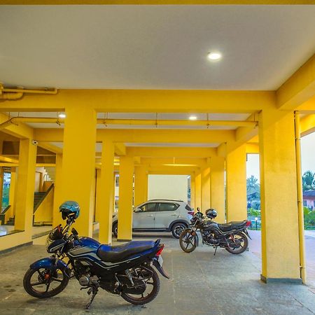 Alaya Stays 1 Bhk With Balcony & Pool - Veera Marina Candolim Exterior foto