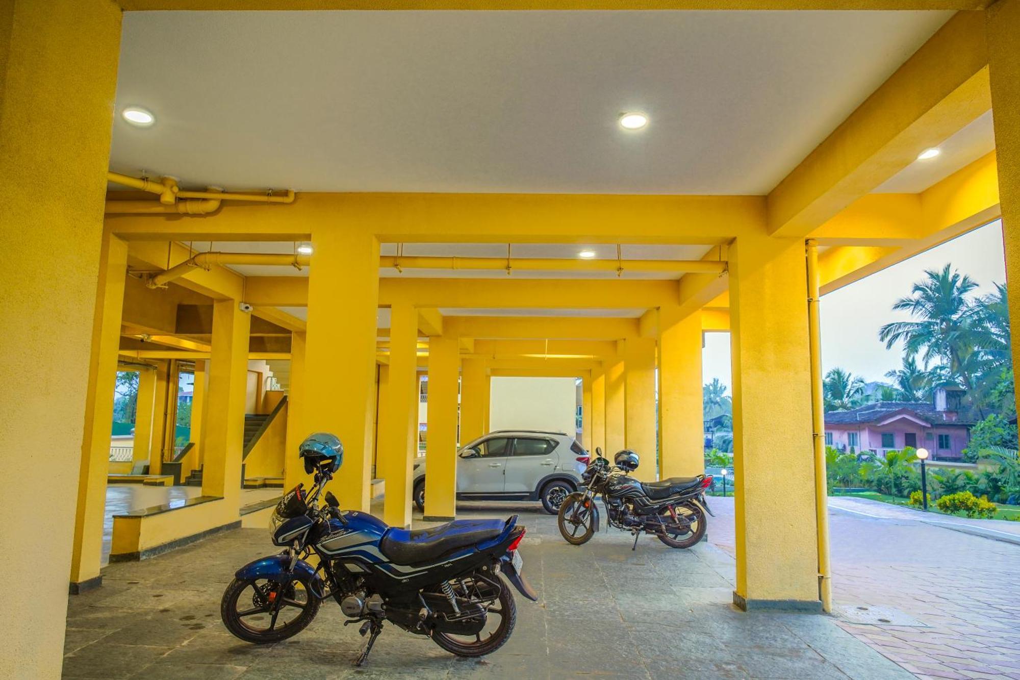 Alaya Stays 1 Bhk With Balcony & Pool - Veera Marina Candolim Exterior foto