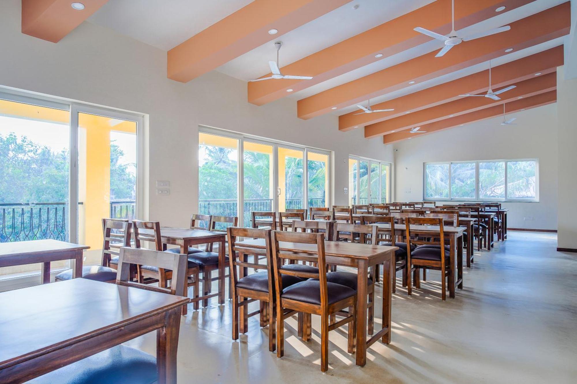 Alaya Stays 1 Bhk With Balcony & Pool - Veera Marina Candolim Exterior foto